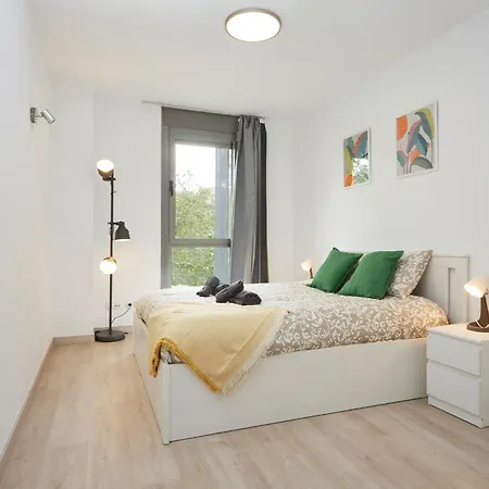 Apartman Three Bedroom Two Bathroom Close To Beach Barcelona
