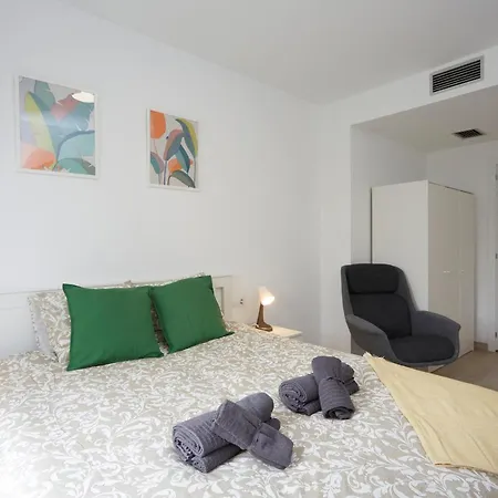 דירה Three Bedroom Two Bathroom Close To Beach